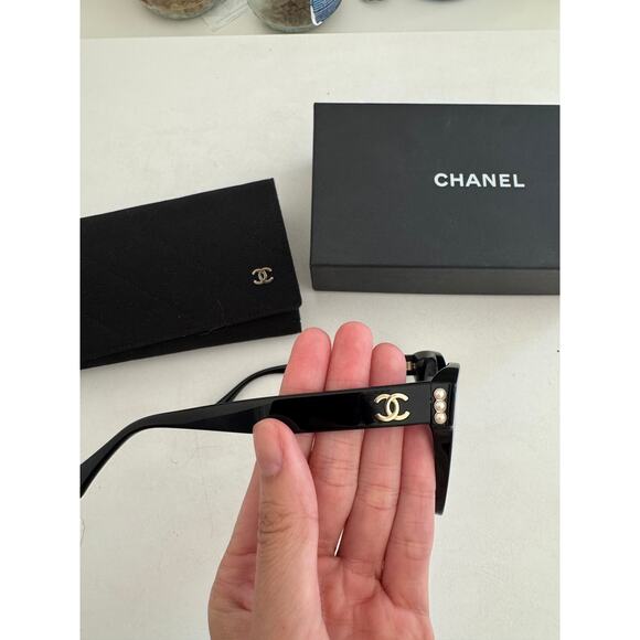 CHANEL 5482h  Square Sunglasses Acetate & Glass Pearls polarized - Picture 9 of 12